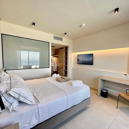 Eleia Seafront Rooms & Villas Petra  Exterior photo