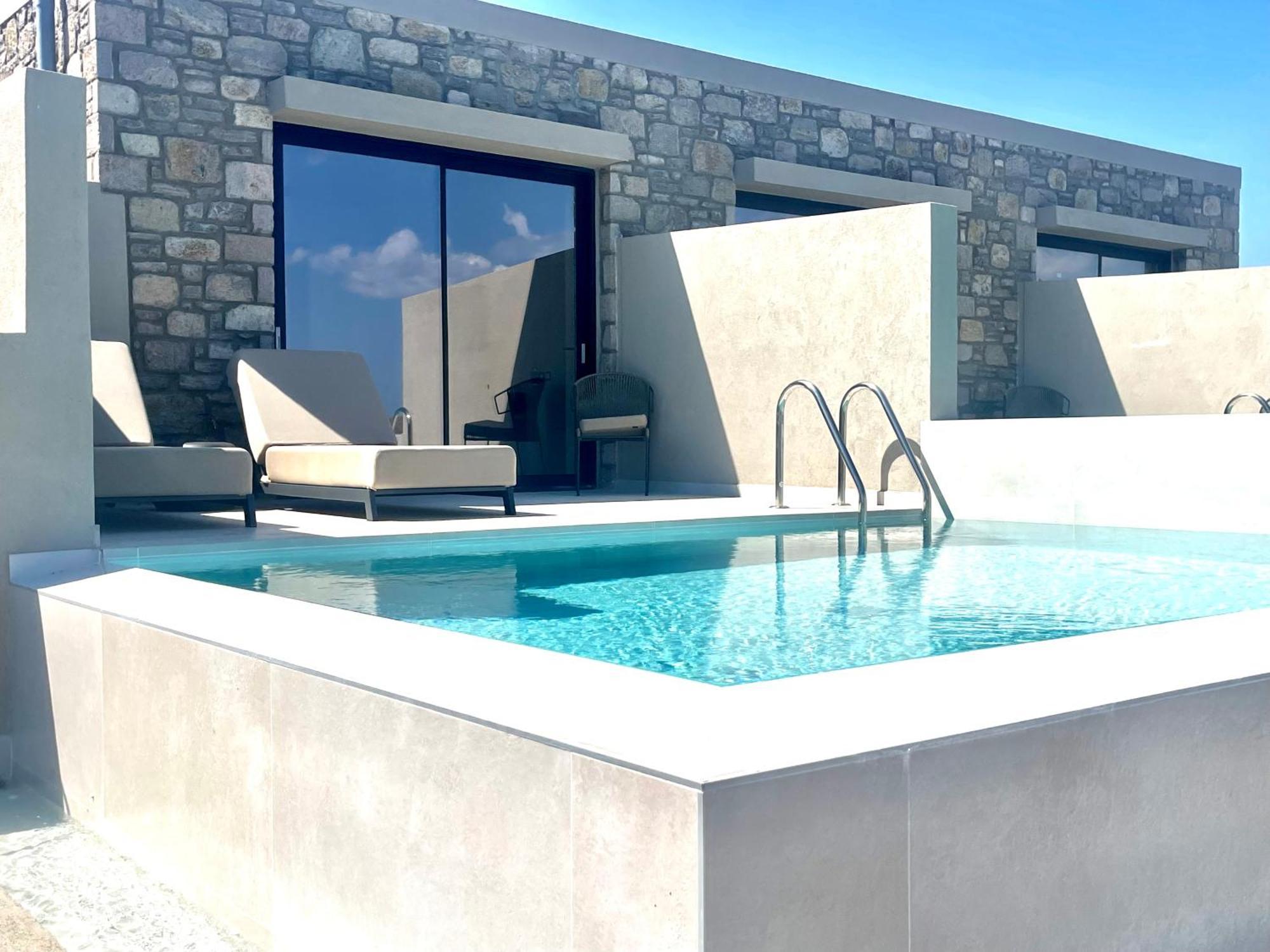 Eleia Seafront Rooms & Villas Petra  Exterior photo